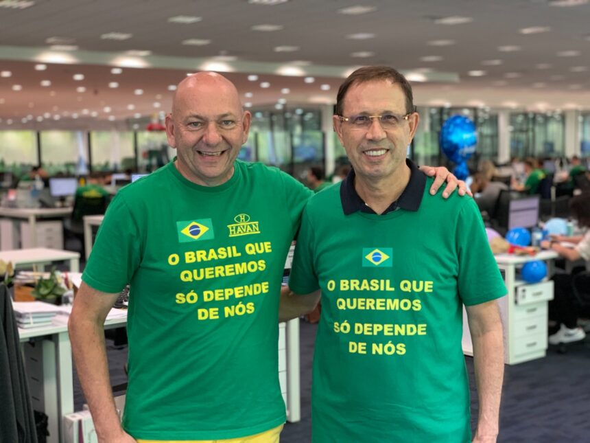 Luciano Hang e Carlos Wizard lançam abaixo-assinado para doação de vacinas