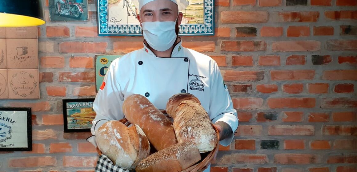 Pães europeus contam a história de países do Velho Mundo em Blumenau