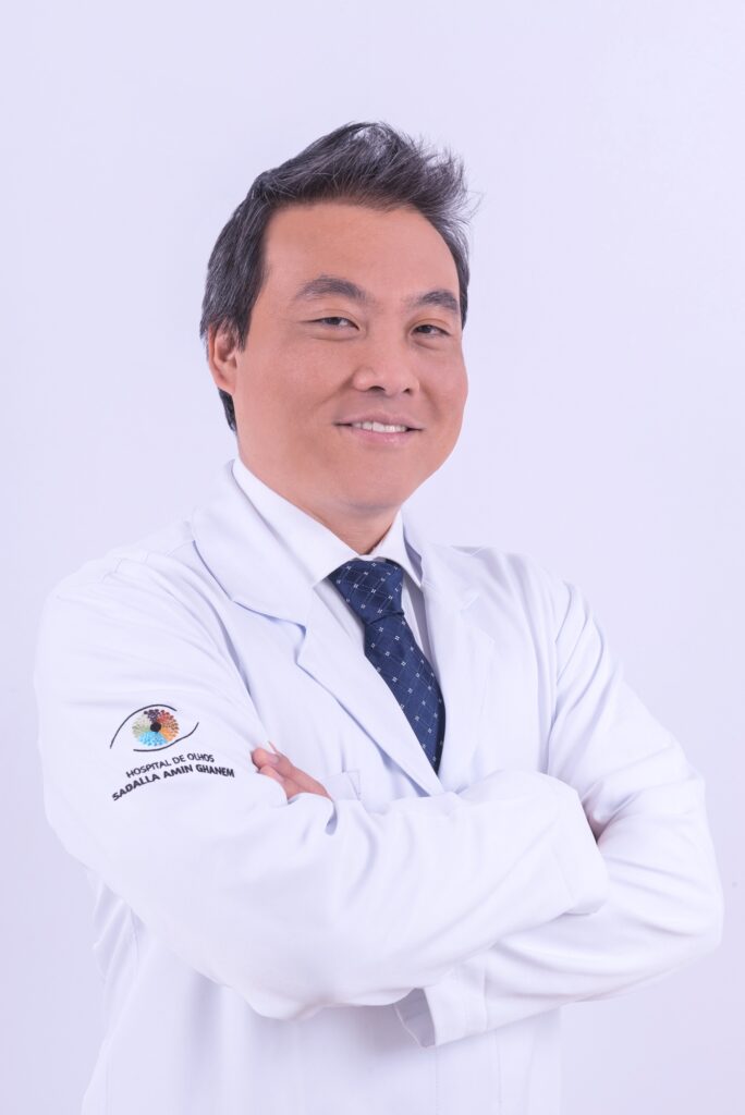 Maio Verde é o mês de combate ao glaucoma, principal causa de cegueira irreversível no mundo, alerta o Dr. Suzuki. Divulgação