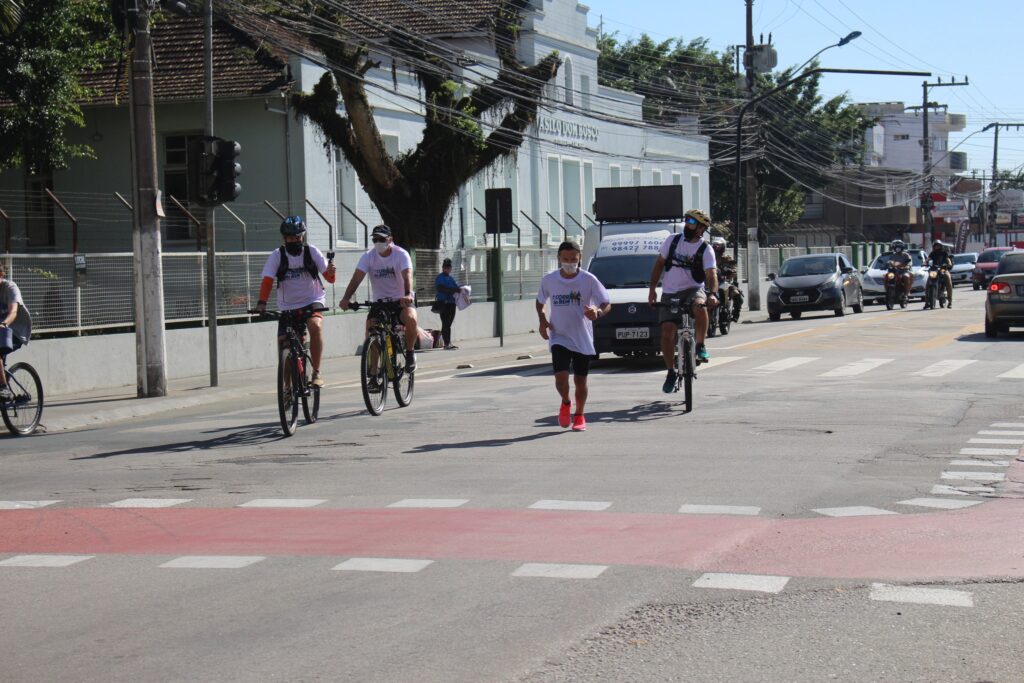 Corrida do Bem é exemplo de solidariedade e superação em Itajaí