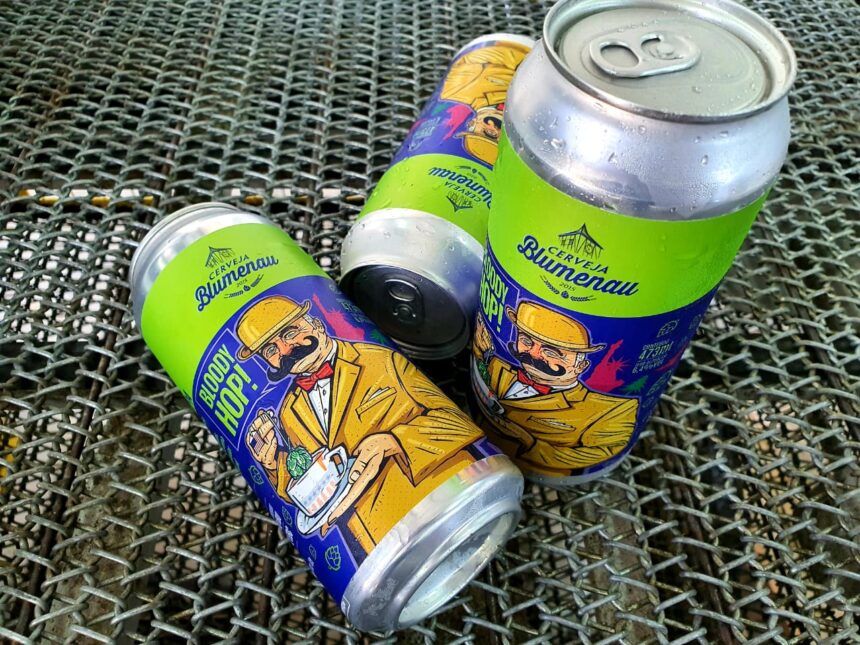 Cerveja Blumenau entra no mercado de latas em collab com alunos da ESCM