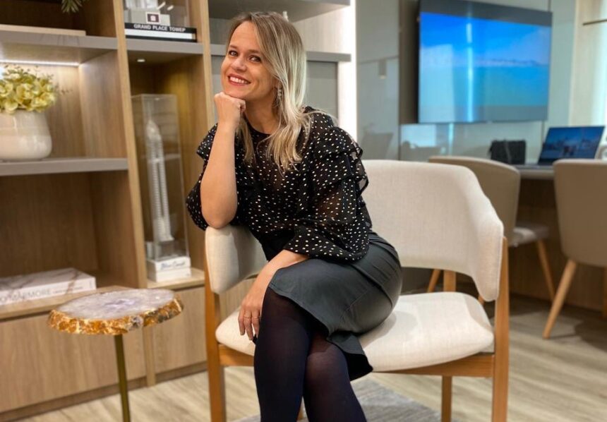 Jornalista Adriana Laffin recebe uma das mais importantes honrarias do IVG