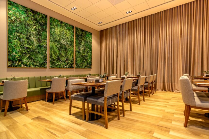 Arquitetura e decoração conferem charme e elegância ao K-Platz Hotel