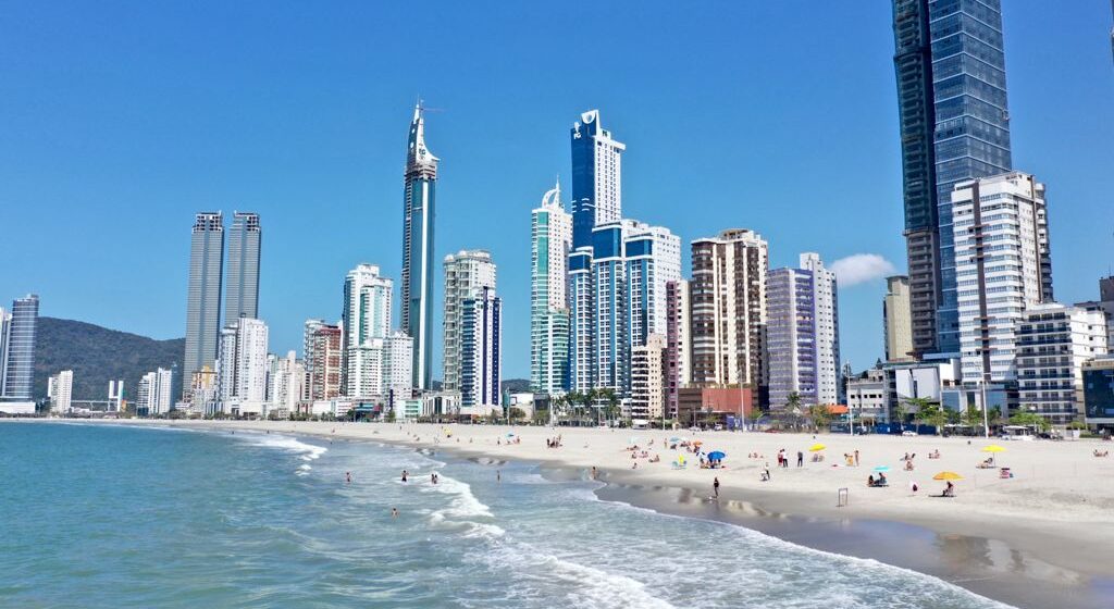 Ocupação da Hotelaria em setembro é a melhor dos últimos cinco anos em Balneário Camboriú