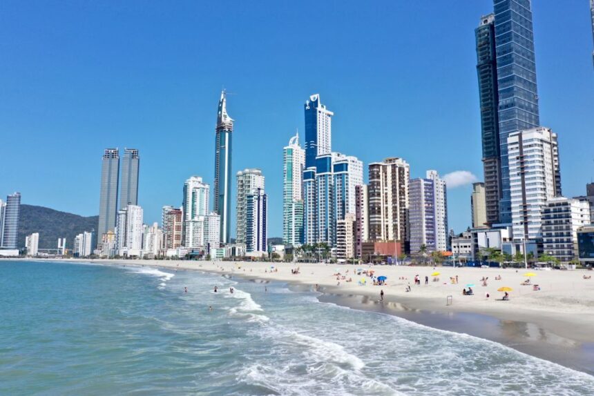 Ocupação da Hotelaria em setembro é a melhor dos últimos cinco anos em Balneário Camboriú