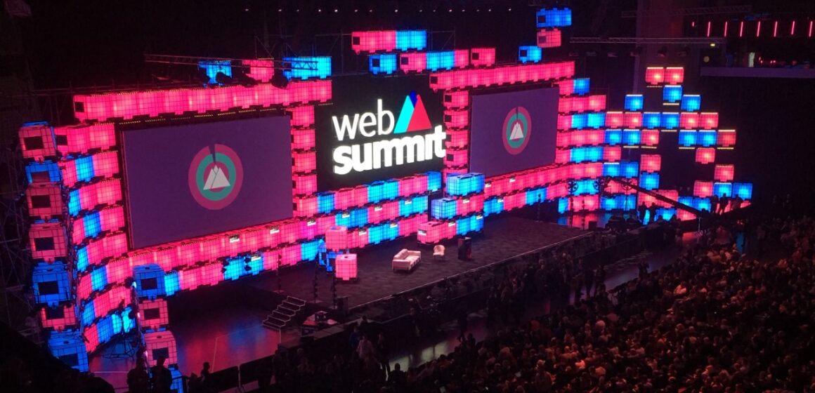 Startup catarinense ganha destaque na Web Summit Lisboa