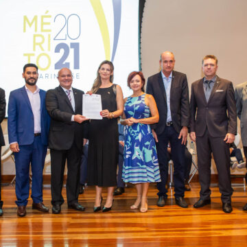 CREA-SC homenageia profissionais e empresas com a Medalha do Mérito Catarinense