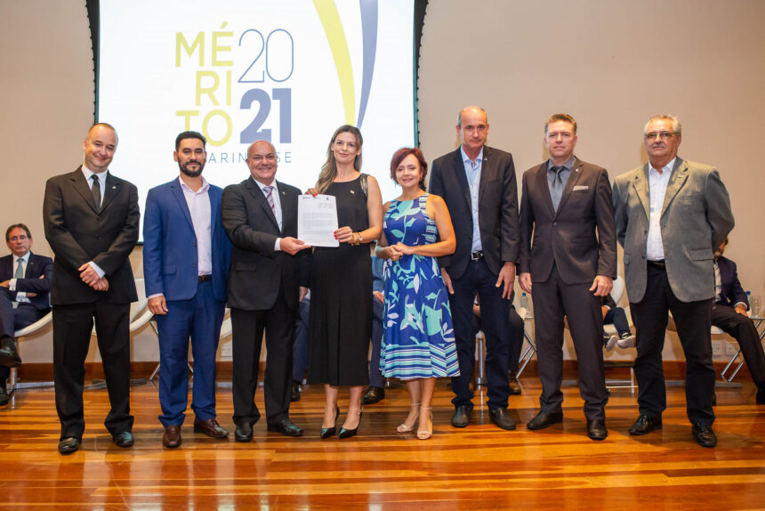 CREA-SC homenageia profissionais e empresas com a Medalha do Mérito Catarinense