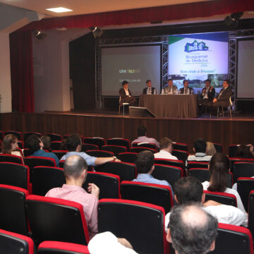 A DENGUE SERÁ UM DOS TEMAS DISCUTIDOS DURANTE O CONGRESSO BRUSQUENSE DE MEDICINA