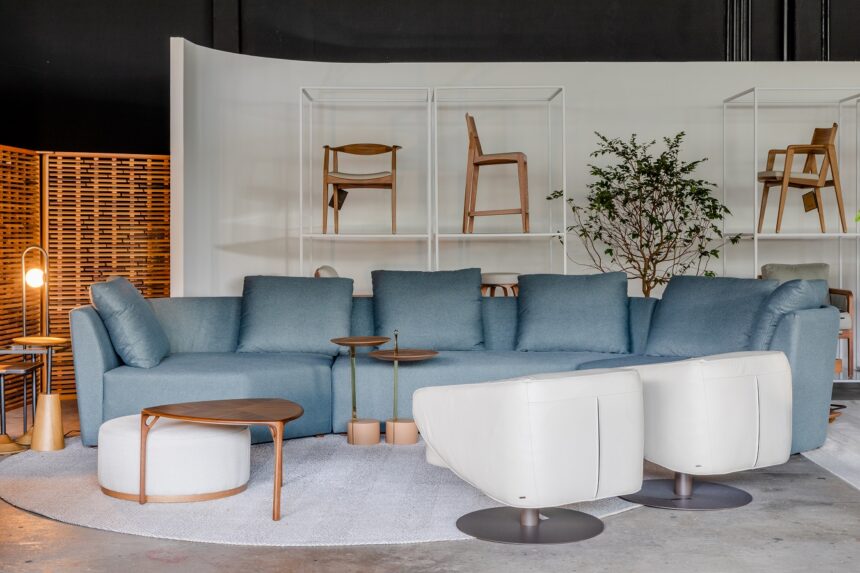 Novo showroom da Autoria Design leva assinatura do Arquiteto Leandro Sumar