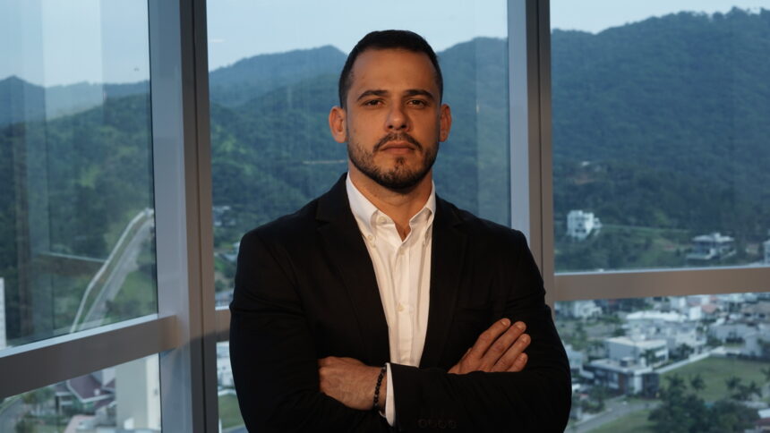 De corretor de imóveis a empresário da construção civil De corretor de imóveis a empresário da construção civil