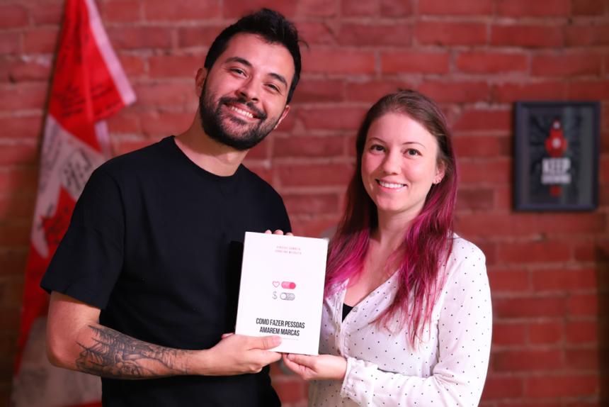 Vinicius Gambeta, da Agência de Bolso, lança livro sobre marketing estratégico e valor será destinado à ação social  
