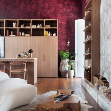 Tons amadeirados aquecem e marcam o ambiente de Natália Xavier na CASACOR SC