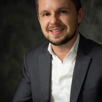 Reveev marca presença em oito ambientes na mostra CASACOR/SC 2022