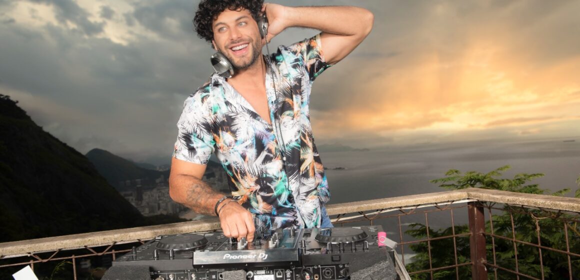 Jesus Luz estará no Vogue Fashion’s Night Out no Balneário Shopping