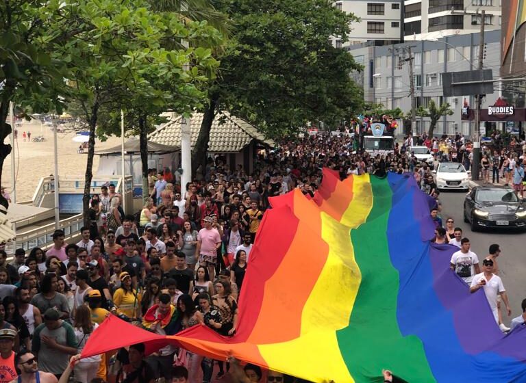 Balneário Camboriú recebe 8ª edição da Parada da Diversidade