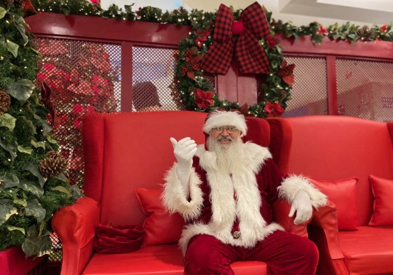 Papai Noel desembarca no Itajaí Shopping e está pronto para receber as famílias até o Natal