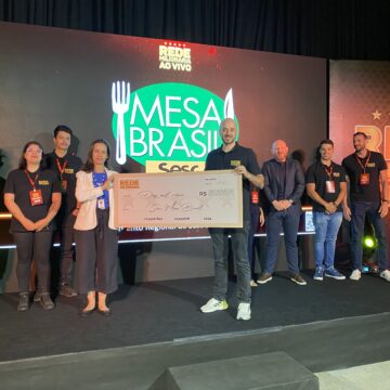 Mesa Brasil do Sesc recebe doação em evento em Florianópolis Mesa Brasil do Sesc recebe doação em evento em Florianópolis