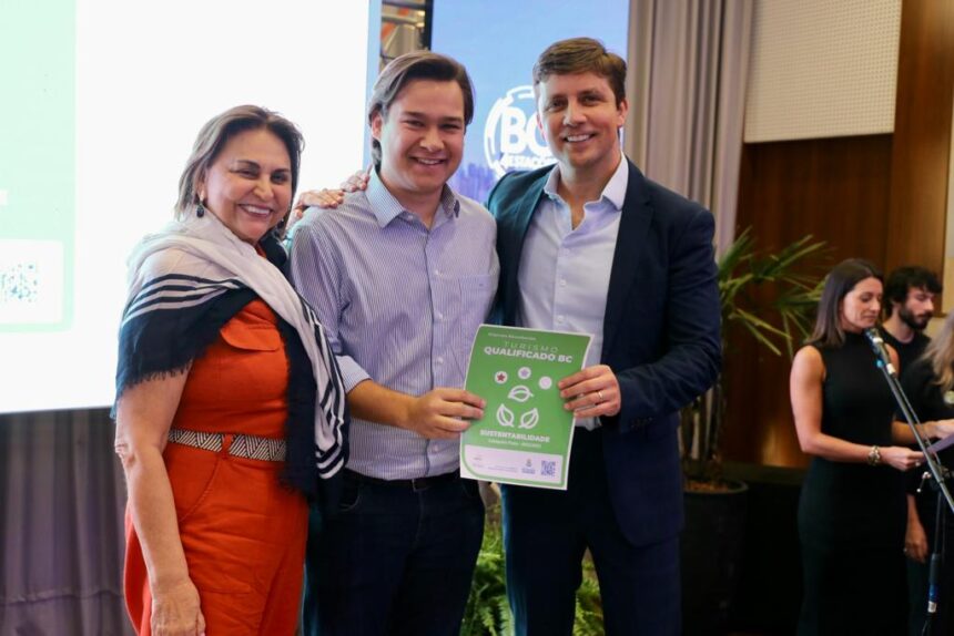 Aquário de Balneário recebe o “Selo Turismo Qualificado BC”