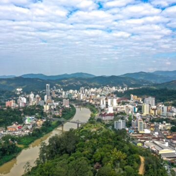 Setor aquecido impulsiona inovação e exclusividade na construção civil Setor aquecido impulsiona inovação e exclusividade na construção civil