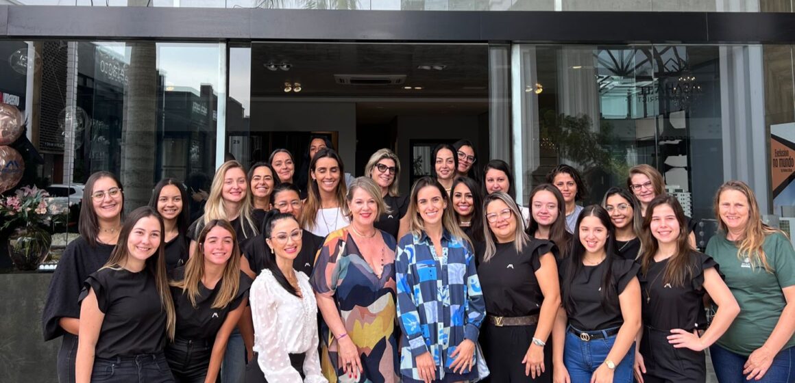 Mendes Empreendimentos promove café da manhã com mulheres, em homenagem ao Dia Internacional da Mulher