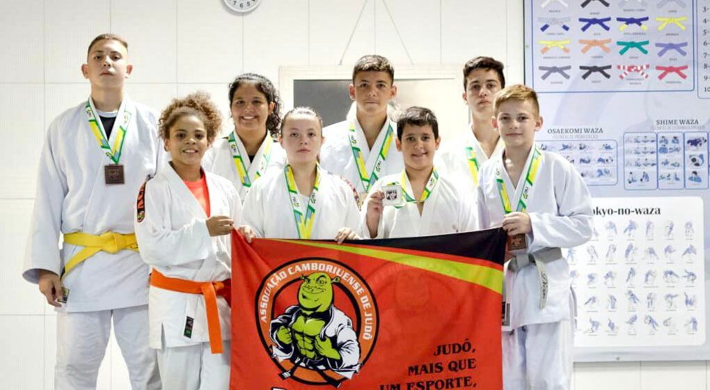 ACAJ contará com 10 atletas representando a cidade de CAMBORIÚ no Campeonato SUL BRASILEIRO DE JUDÔ