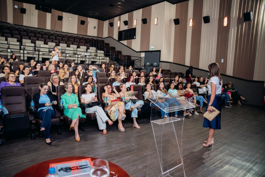 Neumarkt reúne mais de 80 mulheres em evento alusivo ao Dia Internacional da Mulher