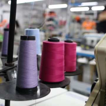 Fábrica têxtil prevê a reciclagem de 120 toneladas de fios em 2023 Fábrica têxtil prevê a reciclagem de 120 toneladas de fios em 2023