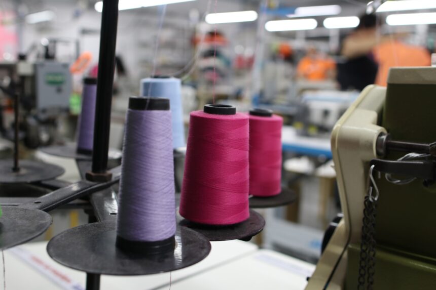 Fábrica têxtil prevê a reciclagem de 120 toneladas de fios em 2023