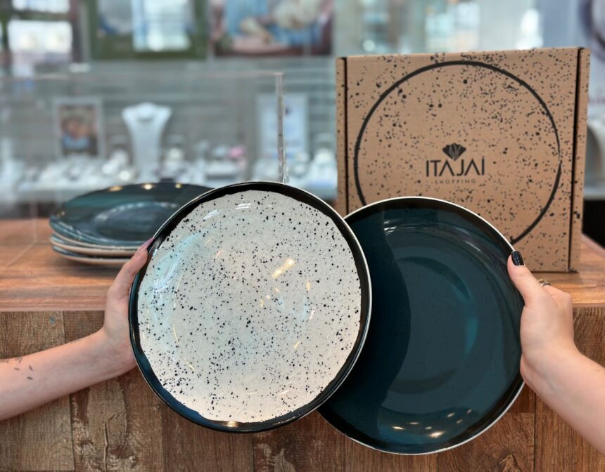 Campanha de Dia das Mães presenteia clientes do Itajaí Shopping