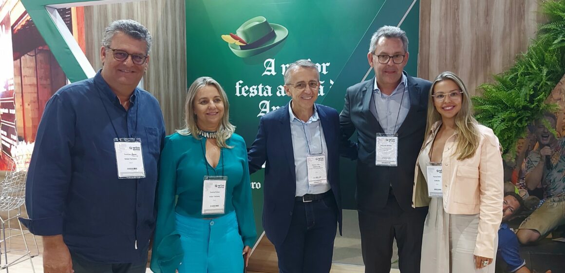 Blumenau participa do maior evento de turismo da América Latina