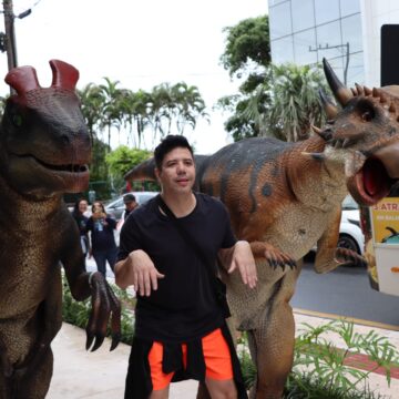 Cerca de 100 Influencers e artistas visitaram em Balneário Camboriú (SC) atrações do Grupo Oceanic