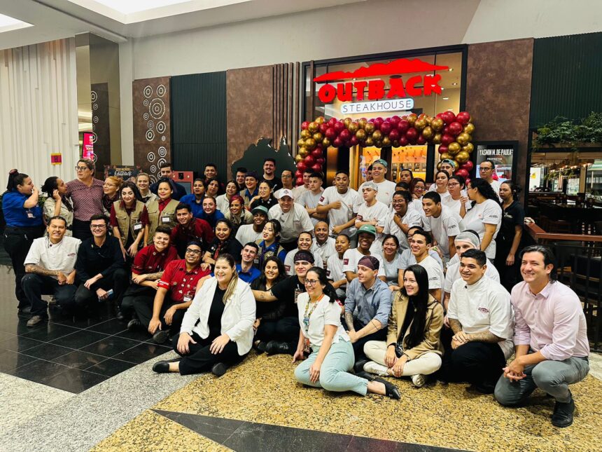 Outback Steakhouse inaugura primeira unidade em Blumenau