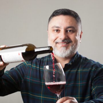 Enoteca promove nova edição de curso de iniciação ao mundo dos vinhos em Blumenau