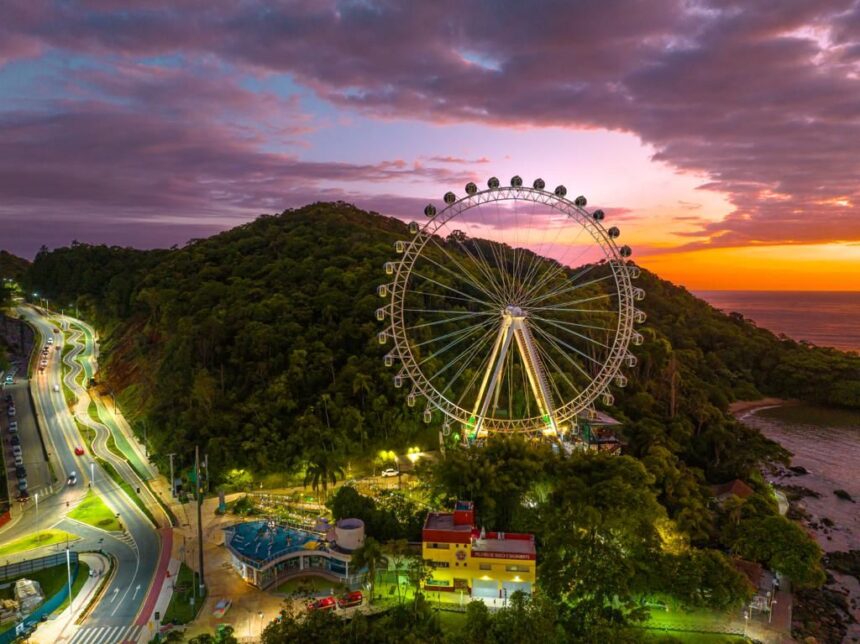 Roda gigante em Balneário vai ser iluminada de amarelo nesta quarta Roda gigante em Balneário vai ser iluminada de amarelo nesta quarta