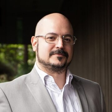 Diretor financeiro do Grupo Mueller palestra na ExpoGestão 2023 Diretor financeiro do Grupo Mueller palestra na ExpoGestão 2023