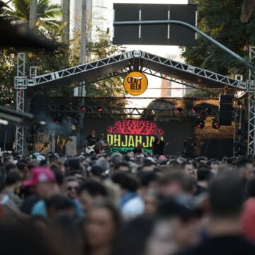Craft Beer Blumenau reúne mais de 18 mil pessoas na Rua das Palmeiras