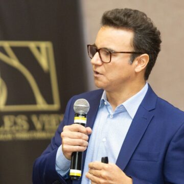 Escritório de direito tributário e aduaneiro oferece palestra na OAB, em Balneário Camboriú