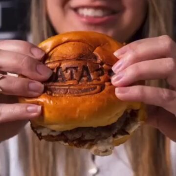 Uata Burger inaugura unidade no Norte Shopping Uata Burger inaugura unidade no Norte Shopping