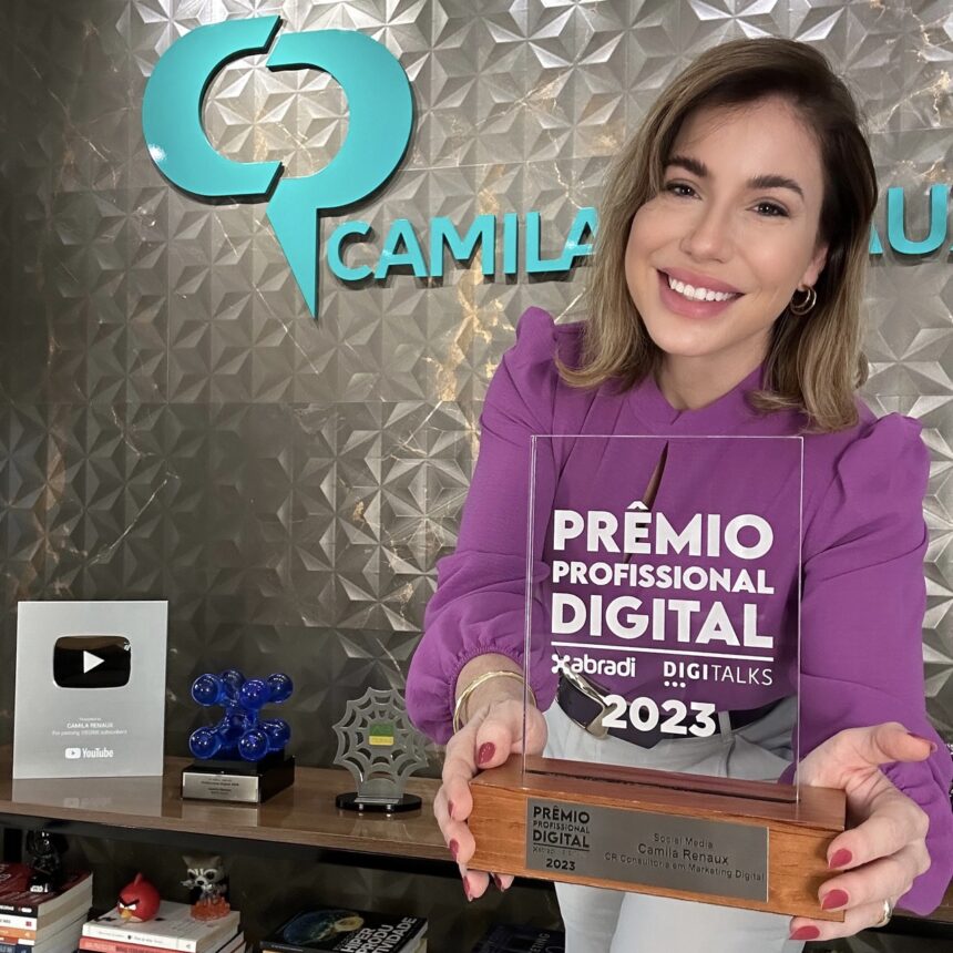 Catarinense é eleita a melhor profissional de marketing para redes sociais do Brasil