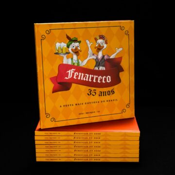 Fotolivro sobre a Fenarreco em Brusque será lançado neste mês Fotolivro sobre a Fenarreco em Brusque será lançado neste mês