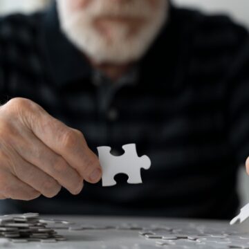 Pesquisa revela que mais de 1,2 milhão de pessoas sofrem de Alzheimer no Brasil Pesquisa revela que mais de 1,2 milhão de pessoas sofrem de Alzheimer no Brasil