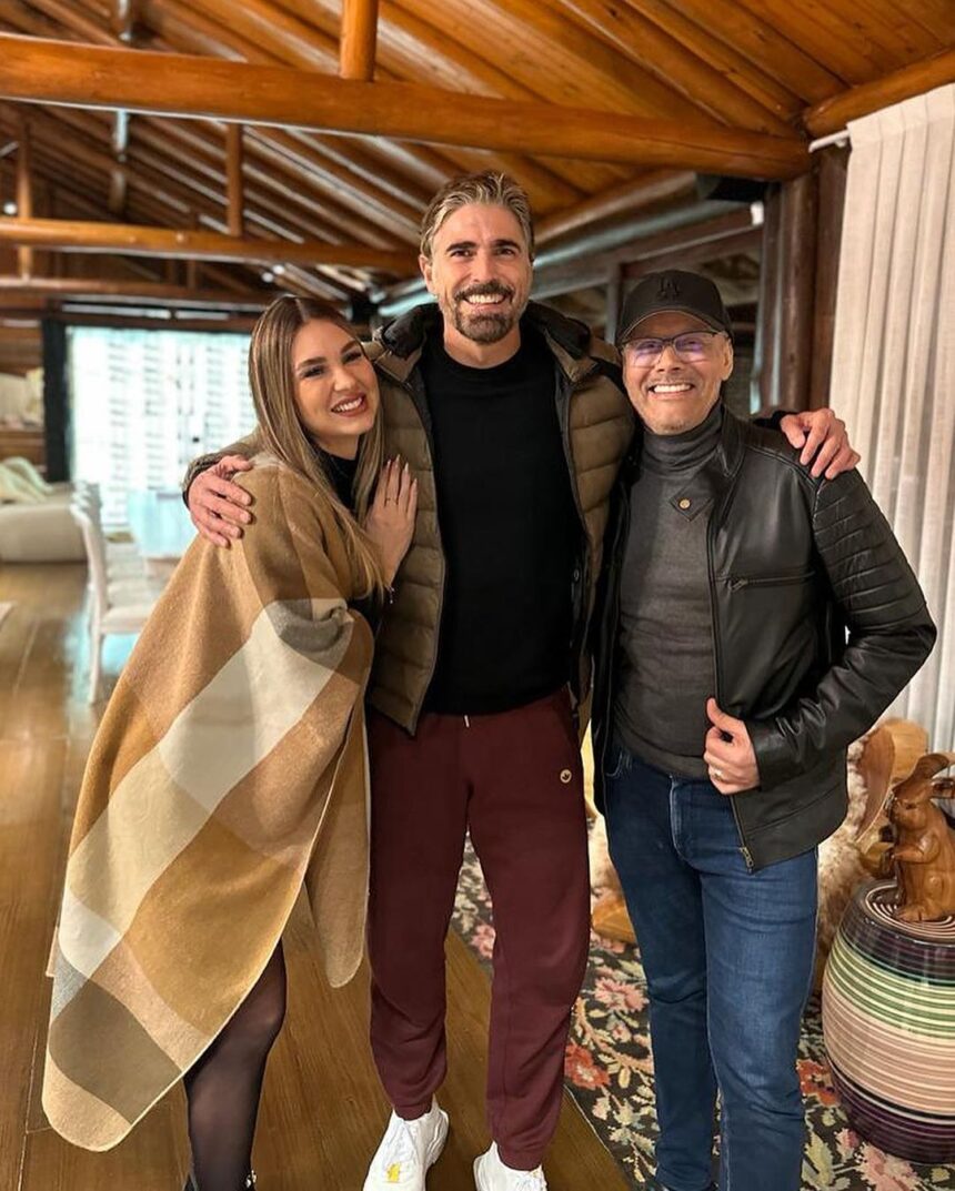Ator Reynaldo Gianecchini visita serra catarinense