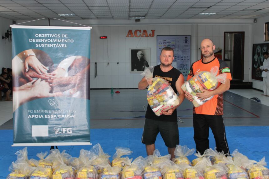 Associação Camboriuense de Judô recebe mais de 1,5 tonelada de alimentos