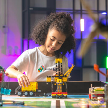 Estudantes do SESI apresentam projetos que promovem educação científica e tecnológica Estudantes do SESI apresentam projetos que promovem educação científica e tecnológica