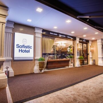 Sofistic Hotel apresenta programação animada com visitas ao Beto Carrero World e Nova Trento no feriado de Finados Sofistic Hotel apresenta programação animada com visitas ao Beto Carrero World e Nova Trento no feriado de Finados