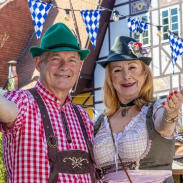 Quinta-feira é dia de Oktoberfest para a Terceira Idade Quinta-feira é dia de Oktoberfest para a Terceira Idade