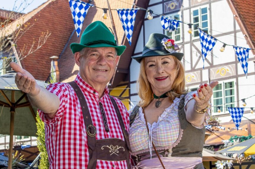 Quinta-feira é dia de Oktoberfest para a Terceira Idade