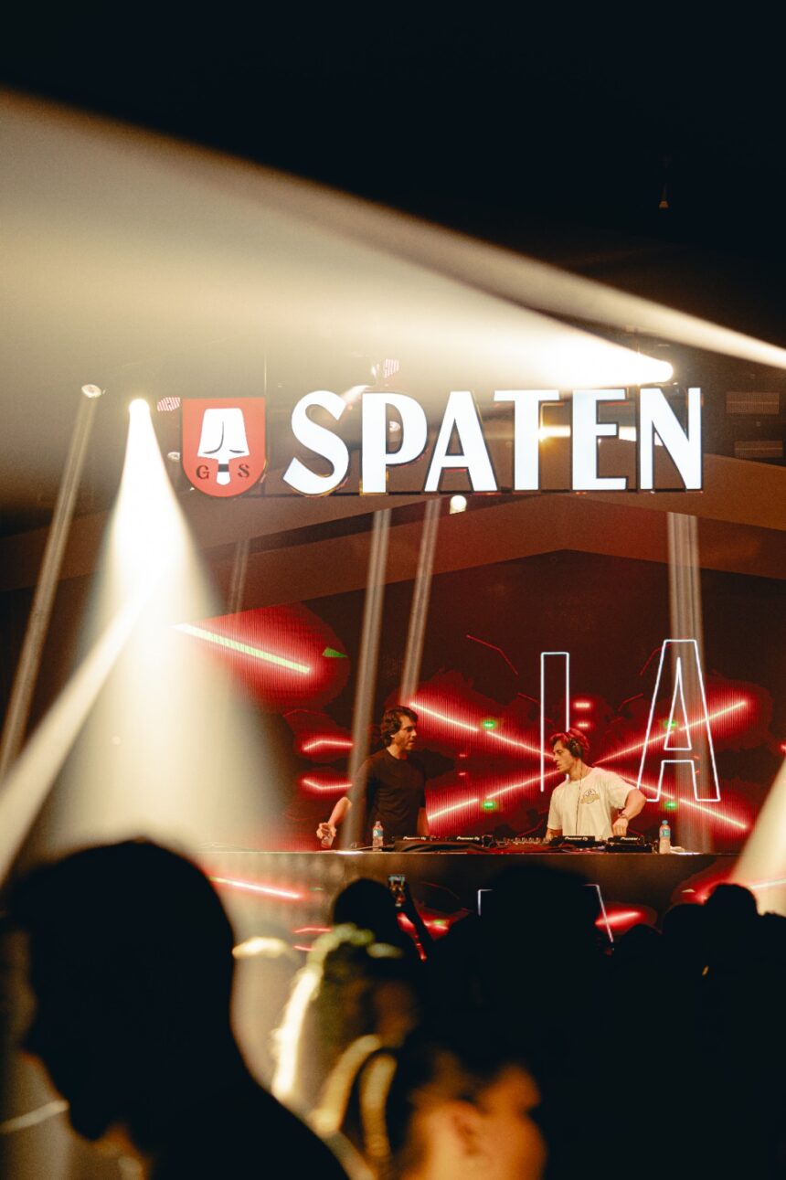 Camarote Spaten se despede da Oktoberfest Blumenau em noite memorável