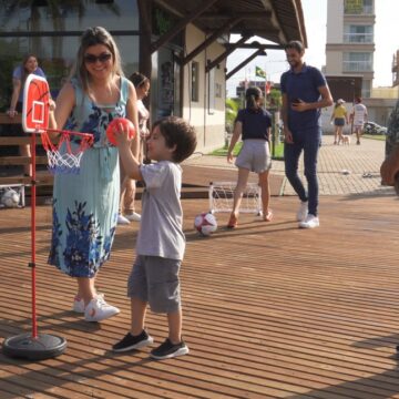 Construtora promove ação inédita em Porto Belo para ampliar a conscientização sobre o autismo Construtora promove ação inédita em Porto Belo para ampliar a conscientização sobre o autismo